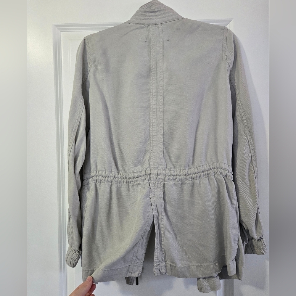 Small Max Jeans Women's Gray Cargo Denim Lightweight Jacket - Picture 4 of 4